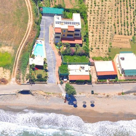 Thalassa Apartments Kissamos Exterior photo