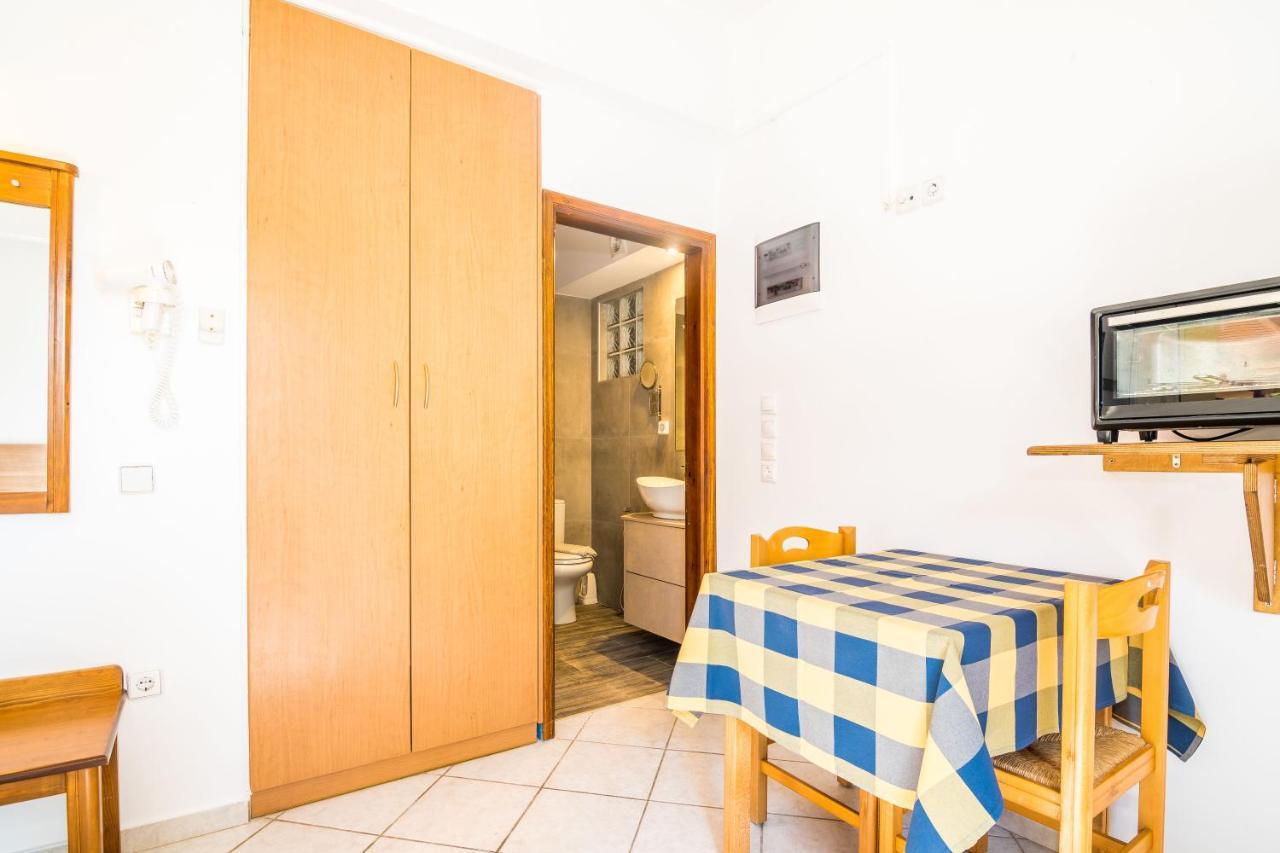 Thalassa Apartments Kissamos Exterior photo